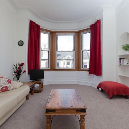 Spacious And Bright Polworth Flat 爱丁堡 外观 照片