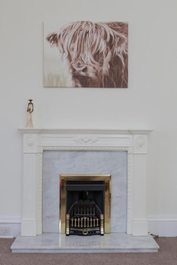 Spacious And Bright Polworth Flat 爱丁堡 外观 照片