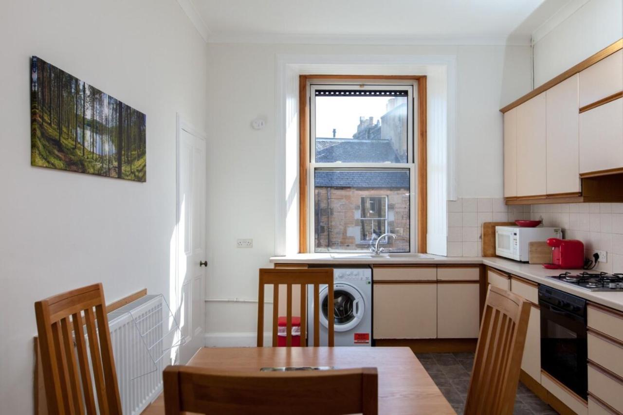Spacious And Bright Polworth Flat 爱丁堡 外观 照片