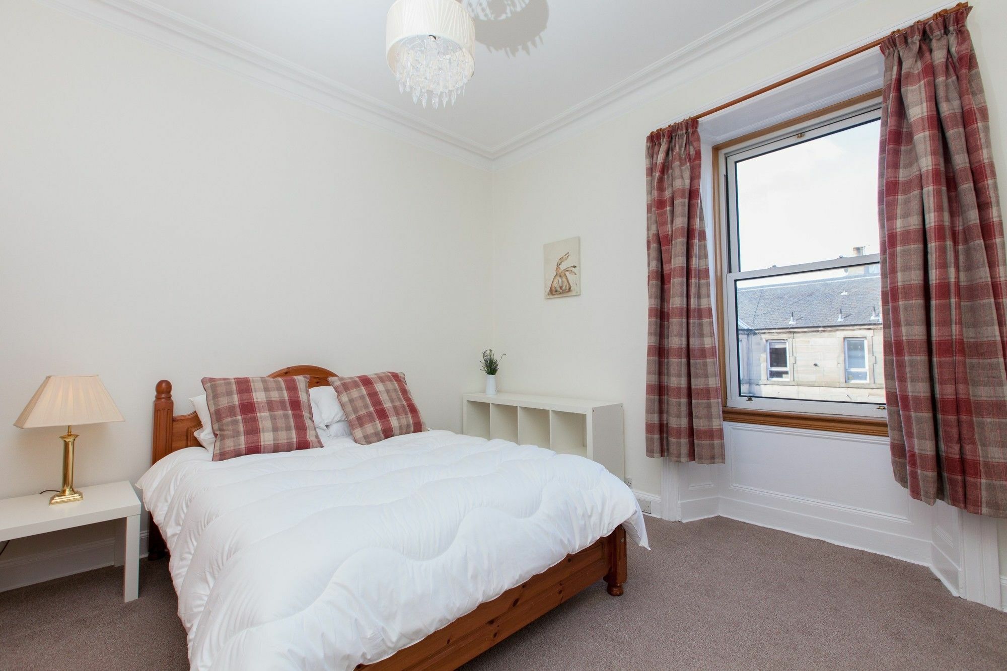 Spacious And Bright Polworth Flat 爱丁堡 外观 照片