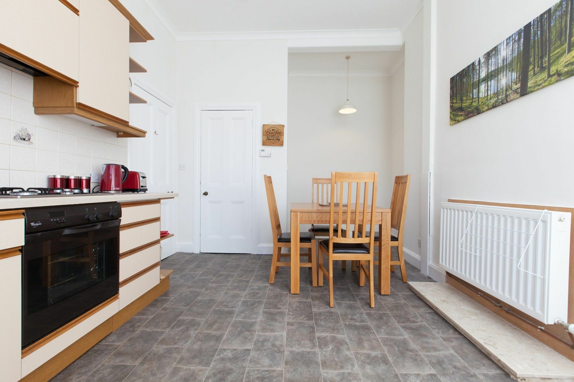 Spacious And Bright Polworth Flat 爱丁堡 外观 照片
